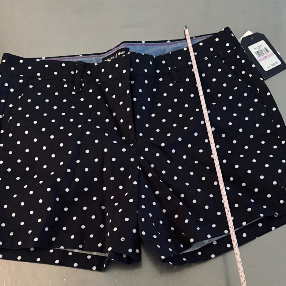 Tommy Hilfiger Women's Navy Polka Dot Shorts NWT
